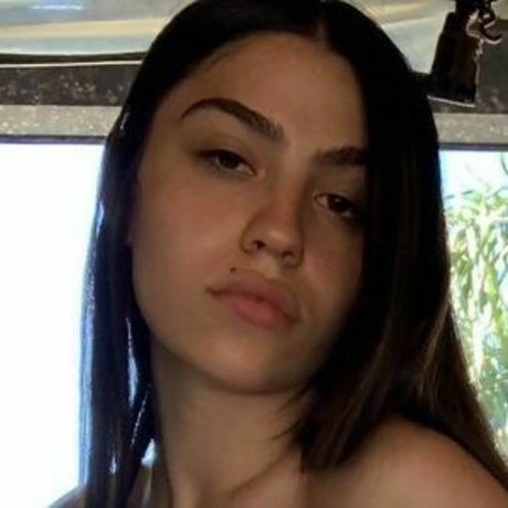 kyliebennet Leaks von OnlyFans