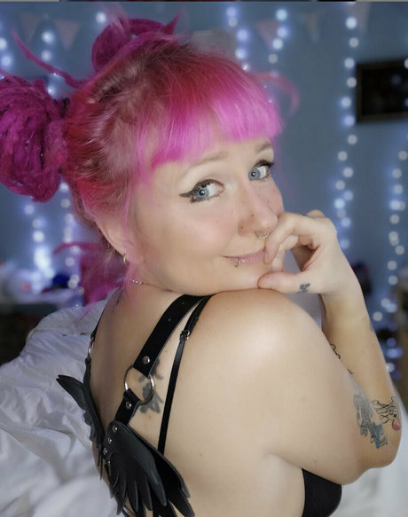 elfspitfree OnlyFans Nacktbilder