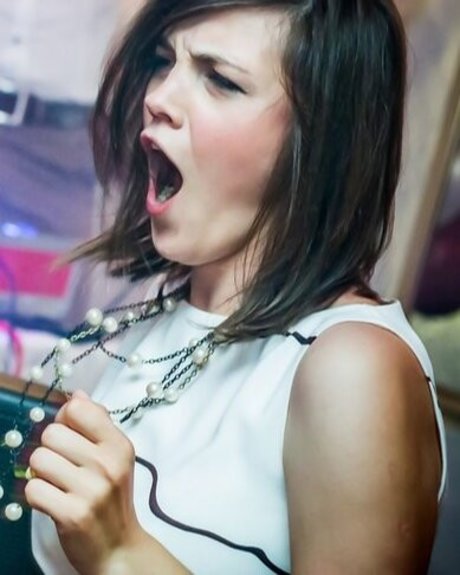 gebräunte onlyfans sexy nackt Fotos