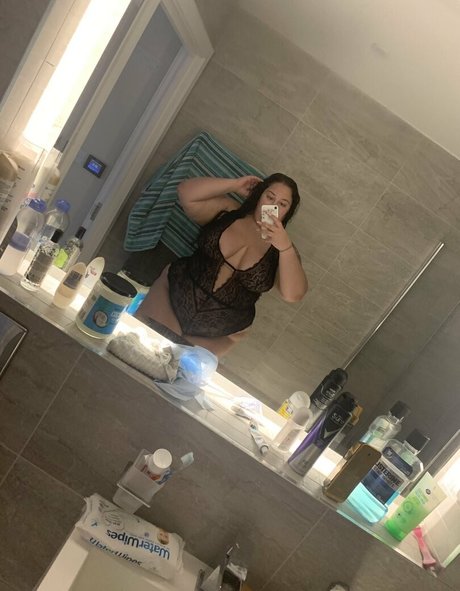 aprilfoxx OnlyFans nackt