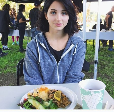 Emily Rudd OnlyFans Nackt