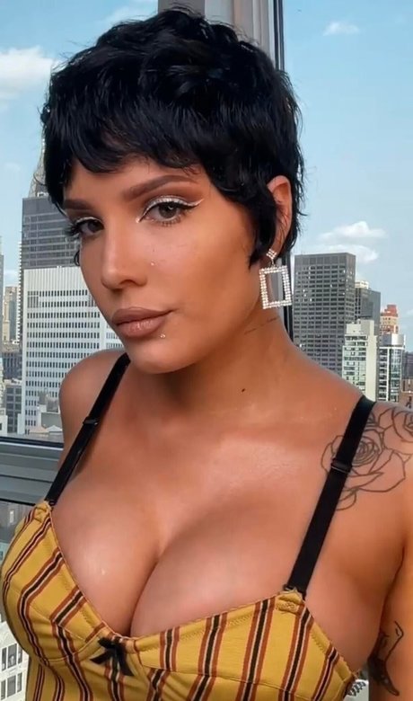 Halsey Profilbild