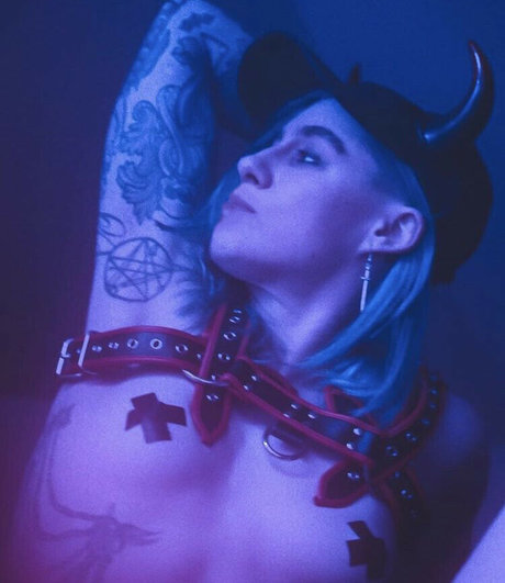 Comicbookgirl19 OnlyFans-Seite