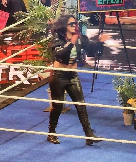 Bayley Nacktbilder von OnlyFans