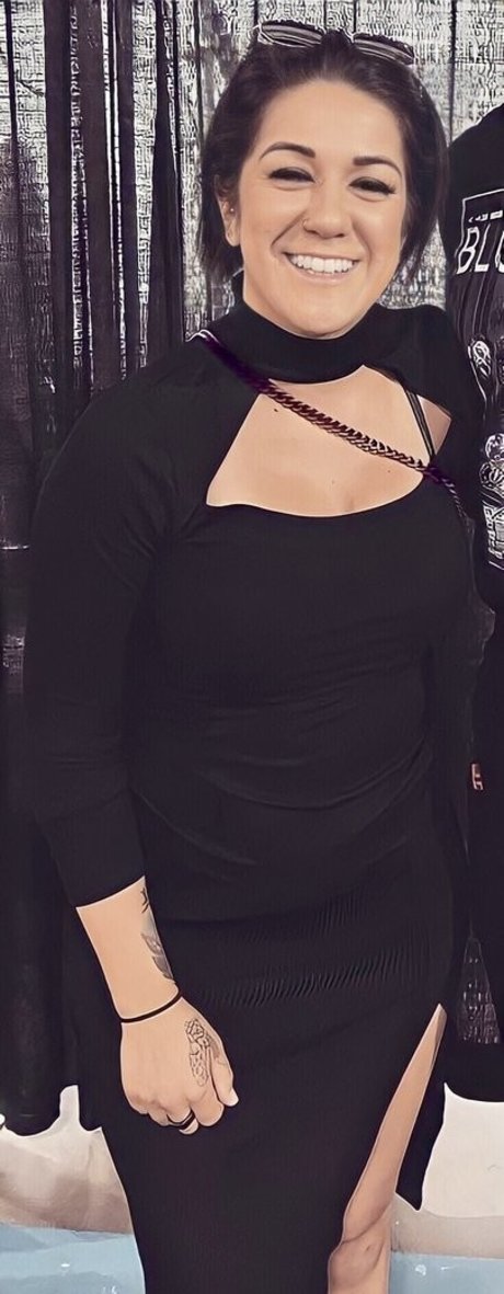 Bayley OnlyFans Leak Pornografie