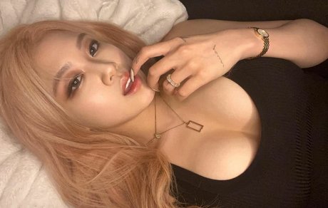 Allissa Shin Nacktbilder OnlyFans geleakt