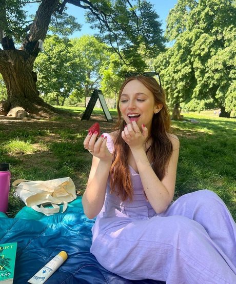 Ellie Schnitt Profilbild