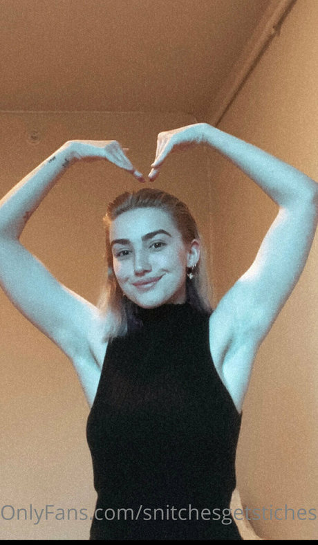 snitchesgetstiches OnlyFans-Fotos