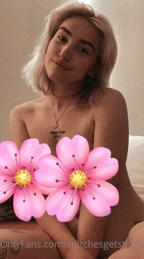 snitchesgetstiches OnlyFans Leaks