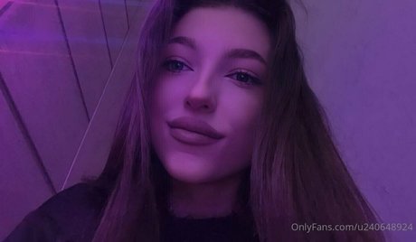 TeenyMouse NSFW OnlyFans