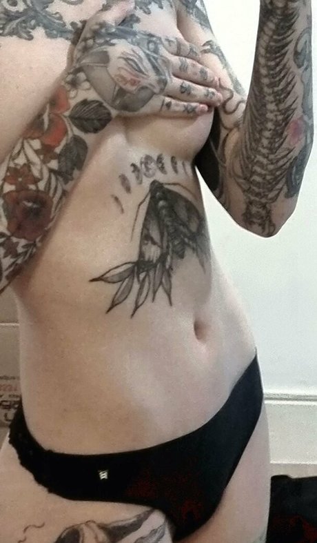 Aline Fox OnlyFans Nacktbilder