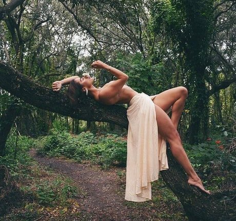 Alexia Inguanzo Nacktbilder auf OnlyFans