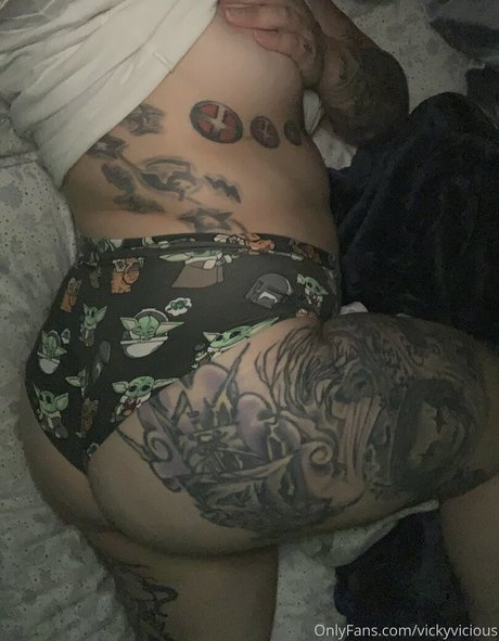 vickyvicious Nacktpornos auf OnlyFans