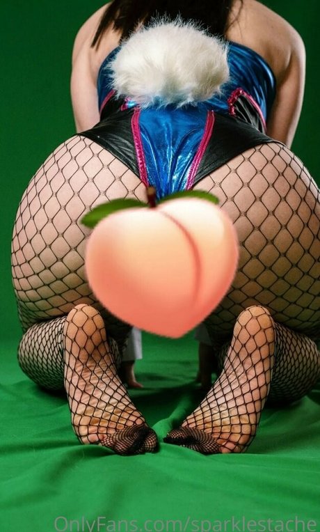 sparklestache Nacktbilder von OnlyFans geleakt