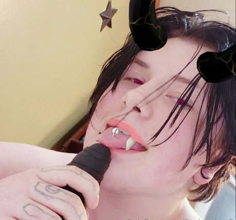 ftmincubus2 OnlyFans schlank