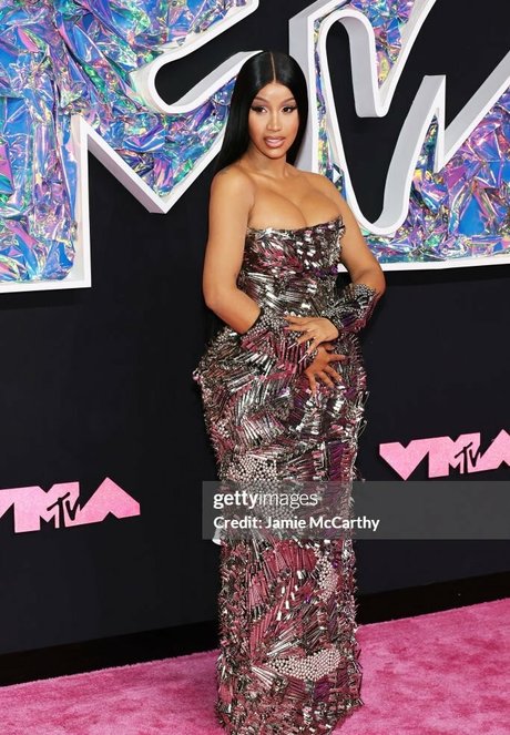 Cardi B Leaked OnlyFans Sextape