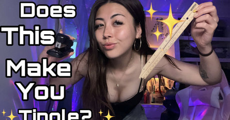 Angelic Lofi ASMR Nacktpornos auf OnlyFans