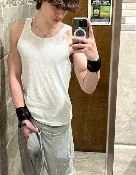 nate shreds OnlyFans-Bild