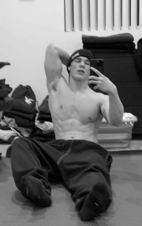 brandonrowlandx XXX OnlyFans