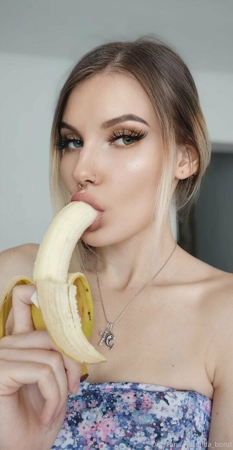 lida bond XXX OnlyFans