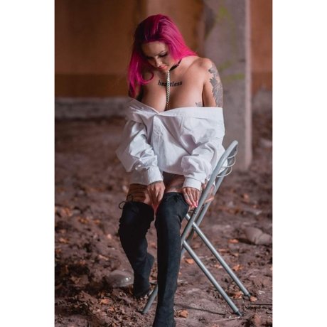 Dzsenifer Vajai OnlyFans Pornografie