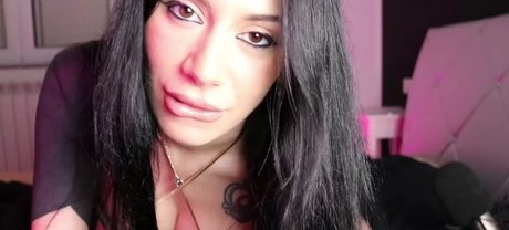 Ellie Alien Profilbild