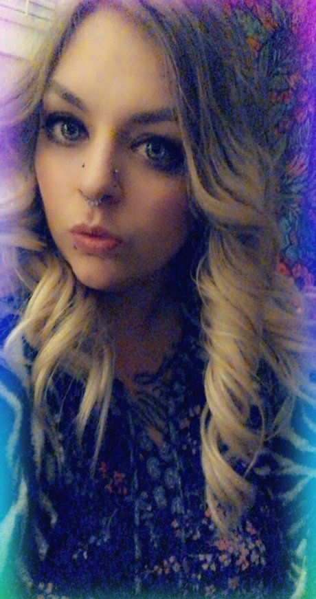 inkedshyvixen Gratis OnlyFans Inhalte