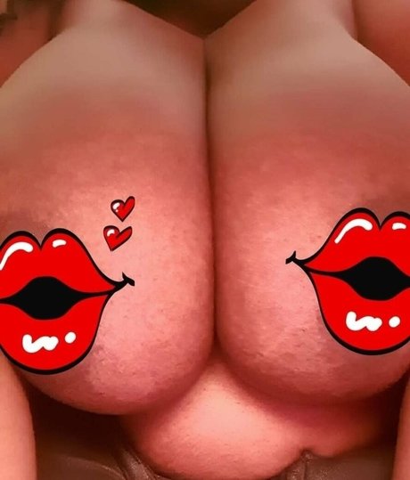 Bustymalone Nacktbilder geleakt OnlyFans Nacktporno