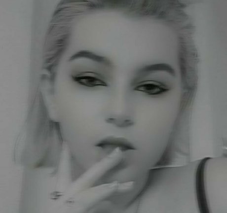 valya_ OnlyFans Nackt Leak