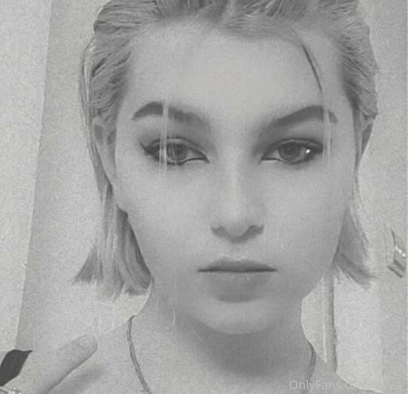 valya_ Nacktbilder von OnlyFans