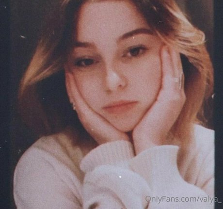 valya_ Neuer OnlyFans Leak