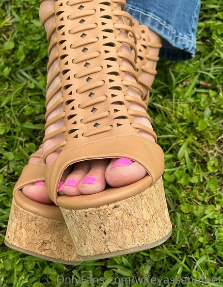 wifeyassandfeet OnlyFans Nackt Leak