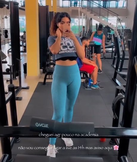 Robertinha OnlyFans-Model