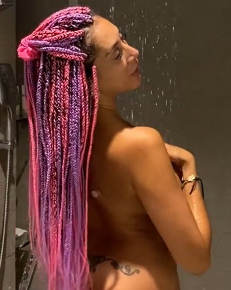 Jennelle Gordon Strip OnlyFans