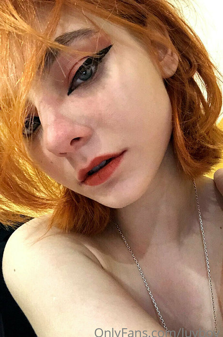 luybov OnlyFans Pornografie