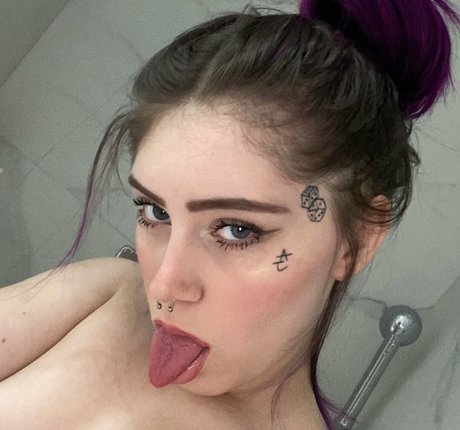 Anajumendes OnlyFans Nacktbilder