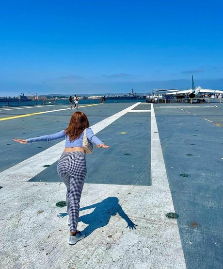 Abelina Sabrina OnlyFans Inhalte