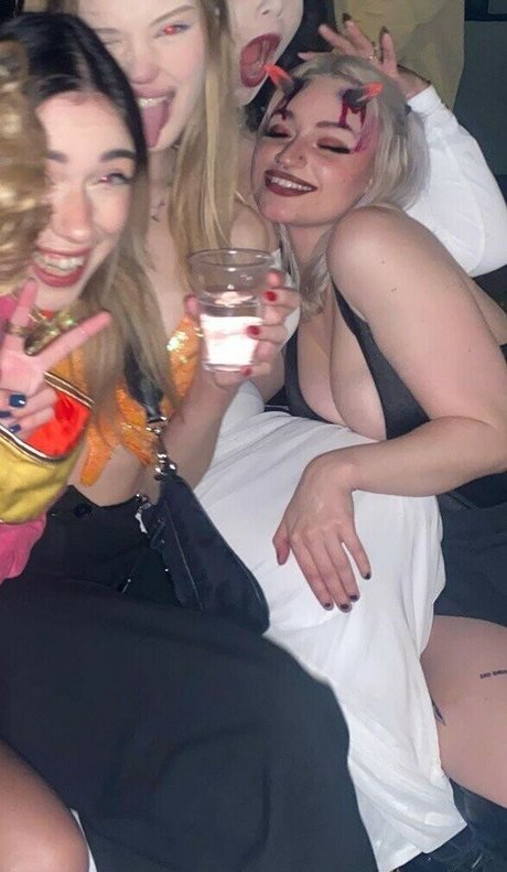 Nihachu Leaked OnlyFans Content