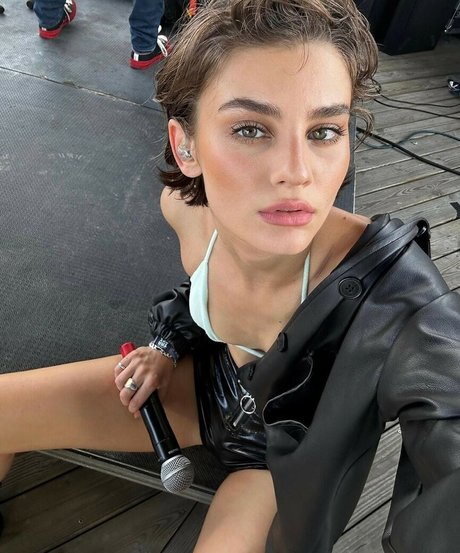 Bec Lauder OnlyFans-Bilder