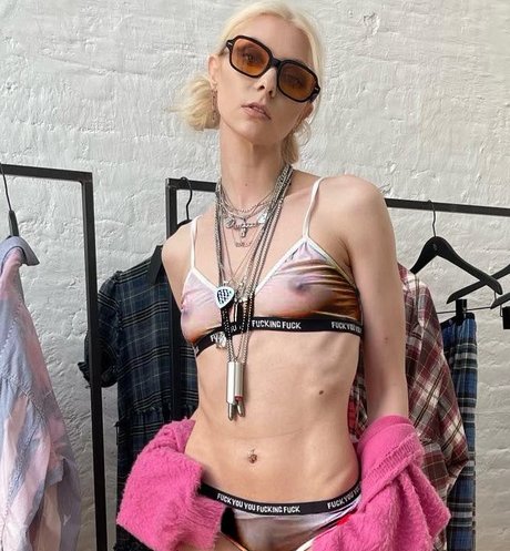 Taylor Momsen OnlyFans Leaks Gratis