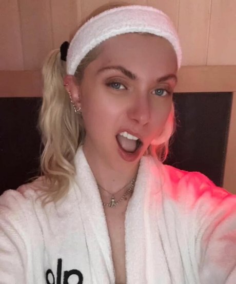 Taylor Momsen Nacktbilder geleakt OnlyFans