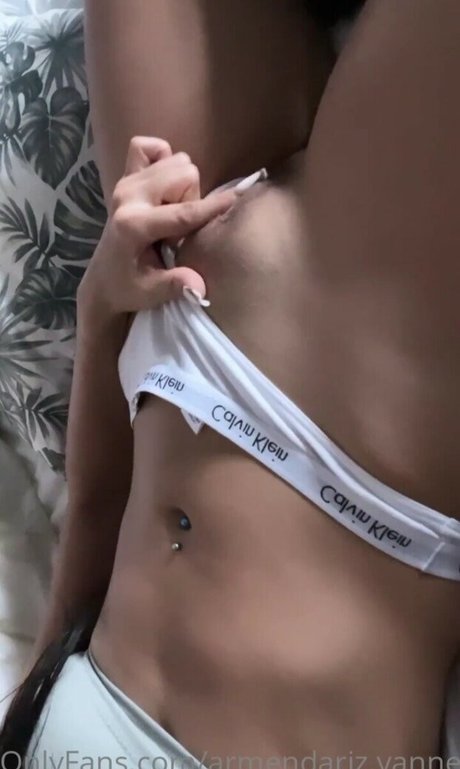 Armendariz vanne OnlyFans Brüste Bild