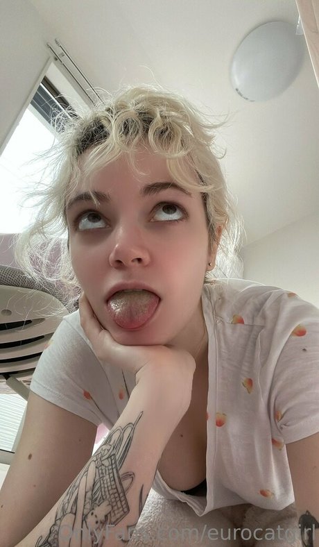 eurocatgirl Titten OnlyFans