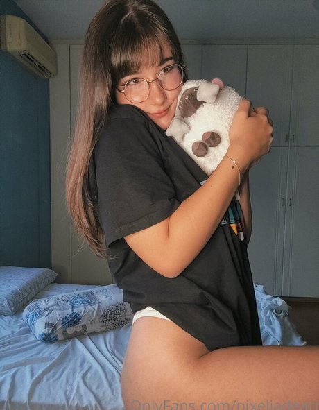 pixeljadearixela Leaked OnlyFans Sex