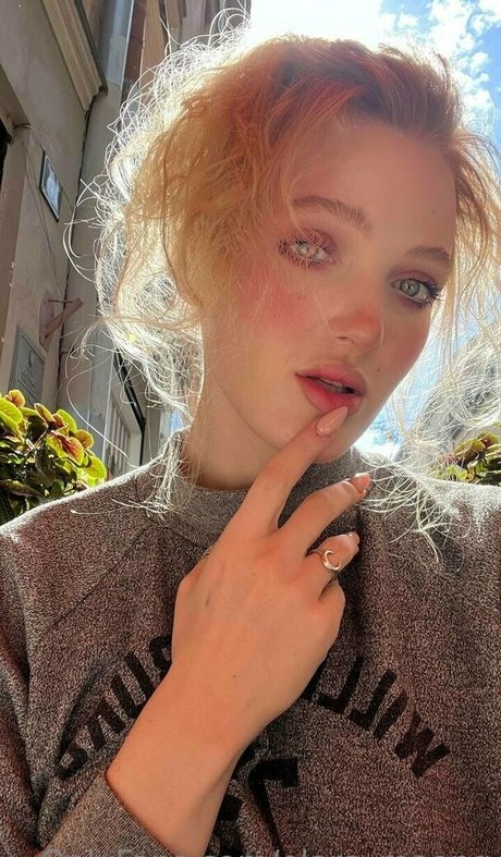 elara moonq Gratis OnlyFans Inhalte