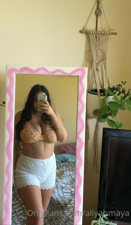 aliyahmaya OnlyFans Sex Leak
