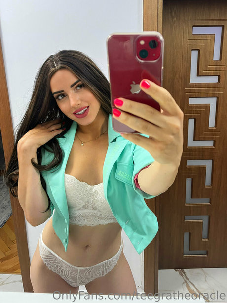 teegratheoracle OnlyFans Fick geleakt