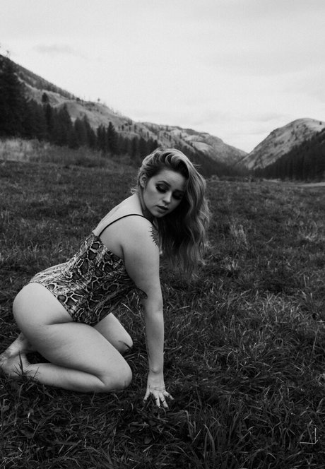 hotchellerae Sexy OnlyFans