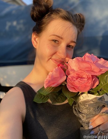 mel0dic erotic Nackt OnlyFans