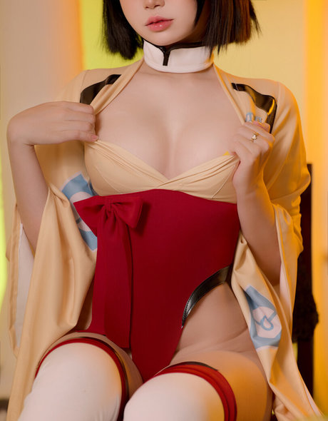 ZinieQ Cosplayer Füße OnlyFans